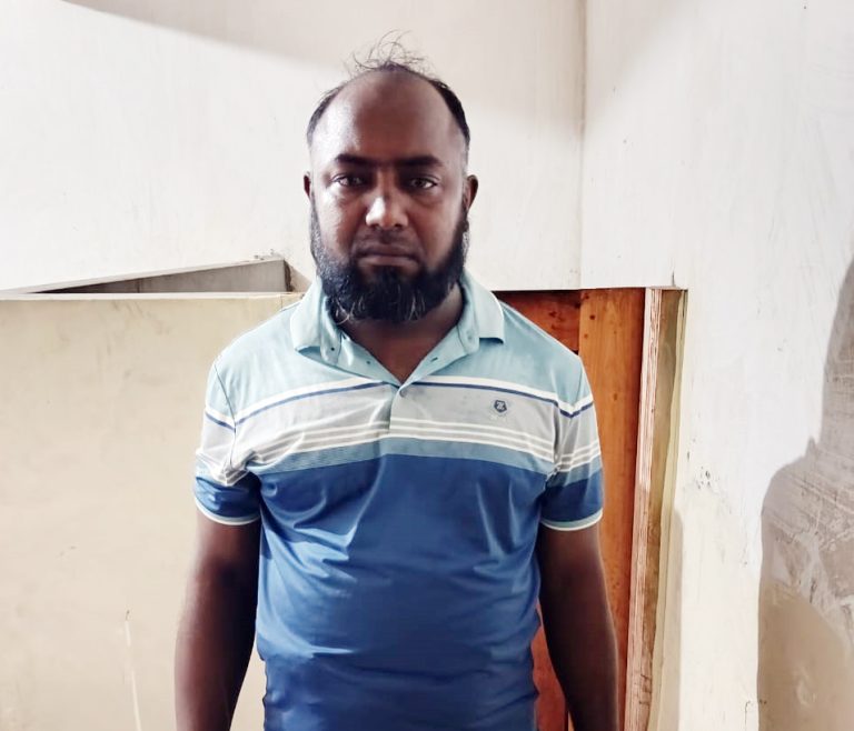 চনপাড়া আওয়ামী লীগের সাধারণ সম্পাদক শমসের